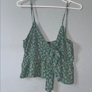 Tie tank/crop top